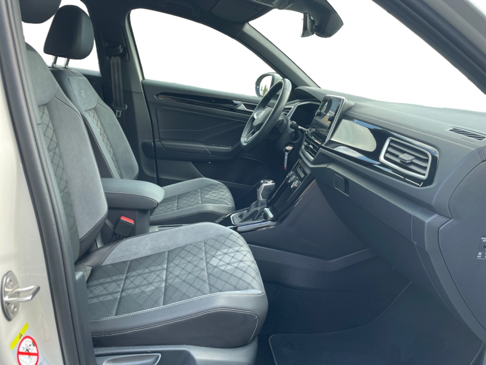 Volkswagen T-Roc – Bild 15