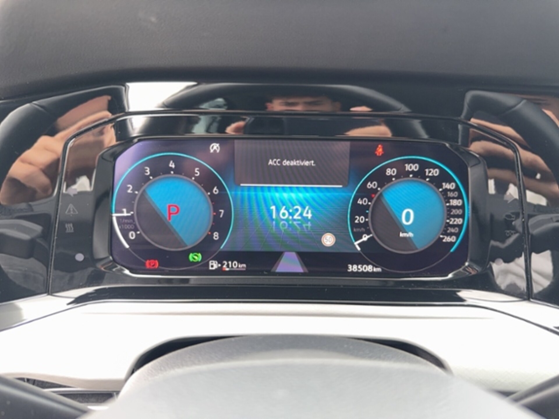 Volkswagen Golf Life