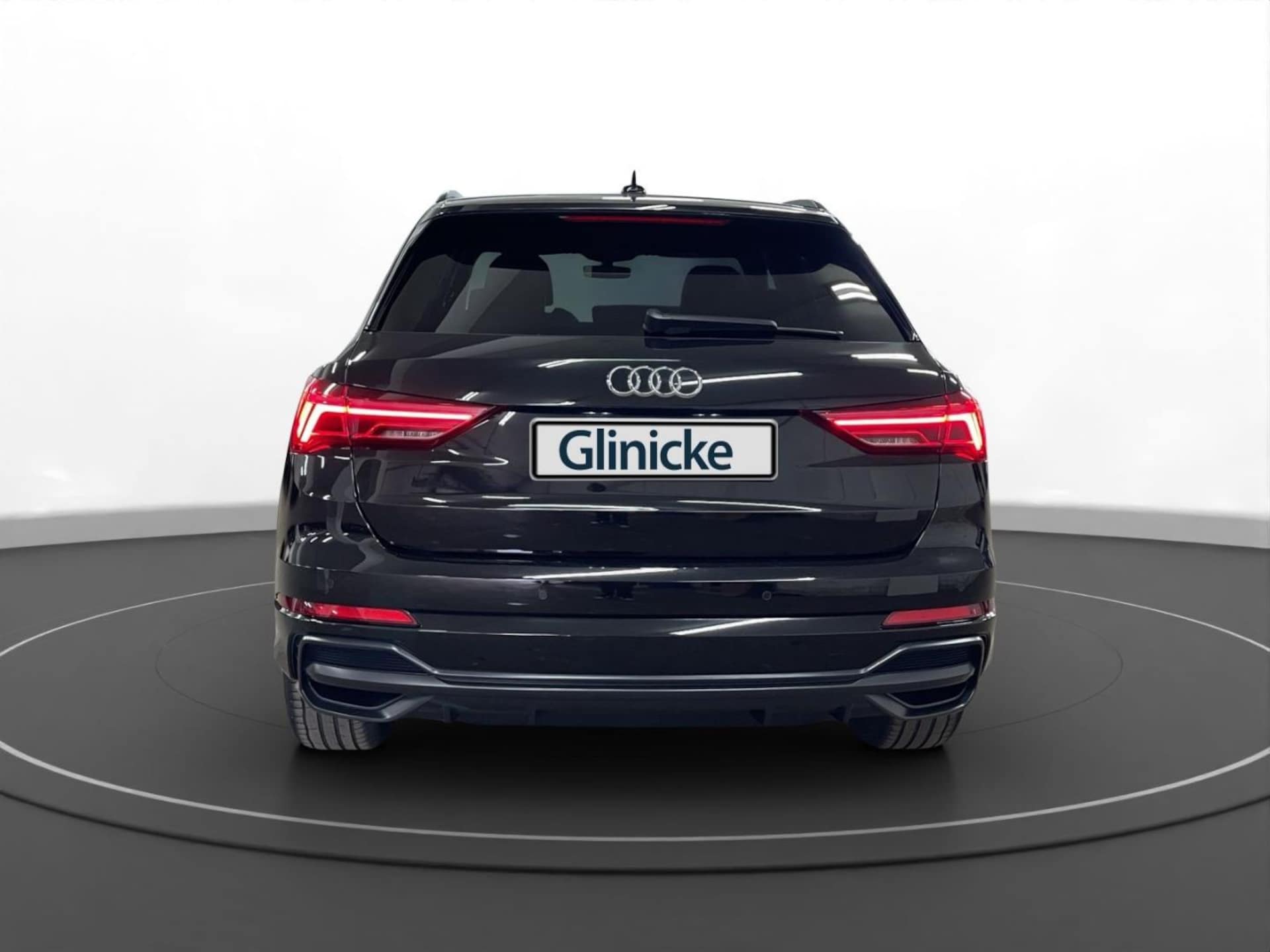 Audi Q3 SUV S line