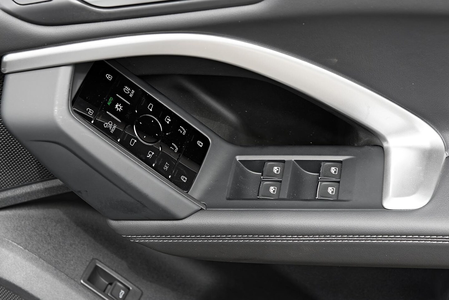 Image about Audi Q5 SUV TFSI quattro 200 kW sport