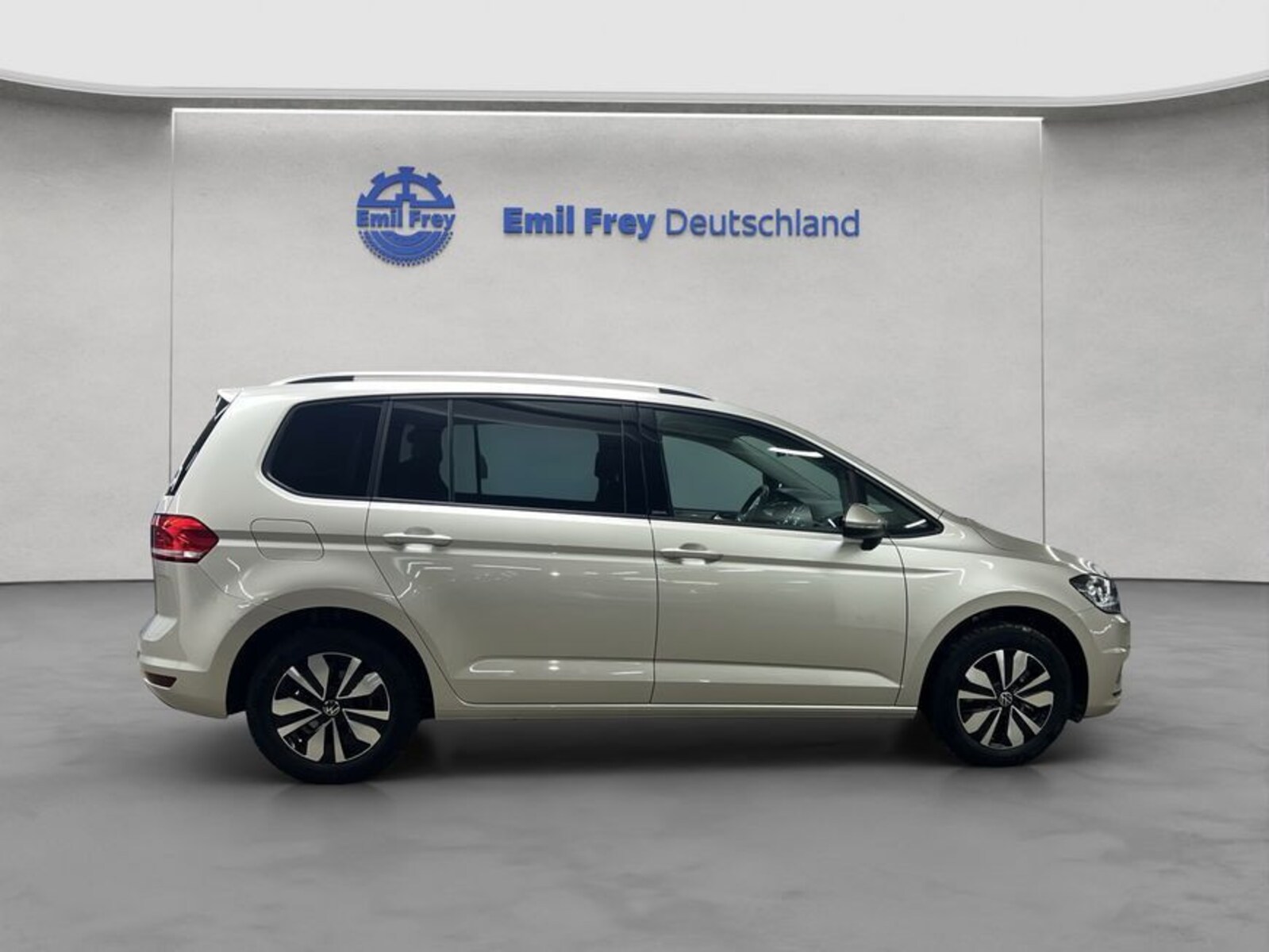 Volkswagen Touran – Bild 7