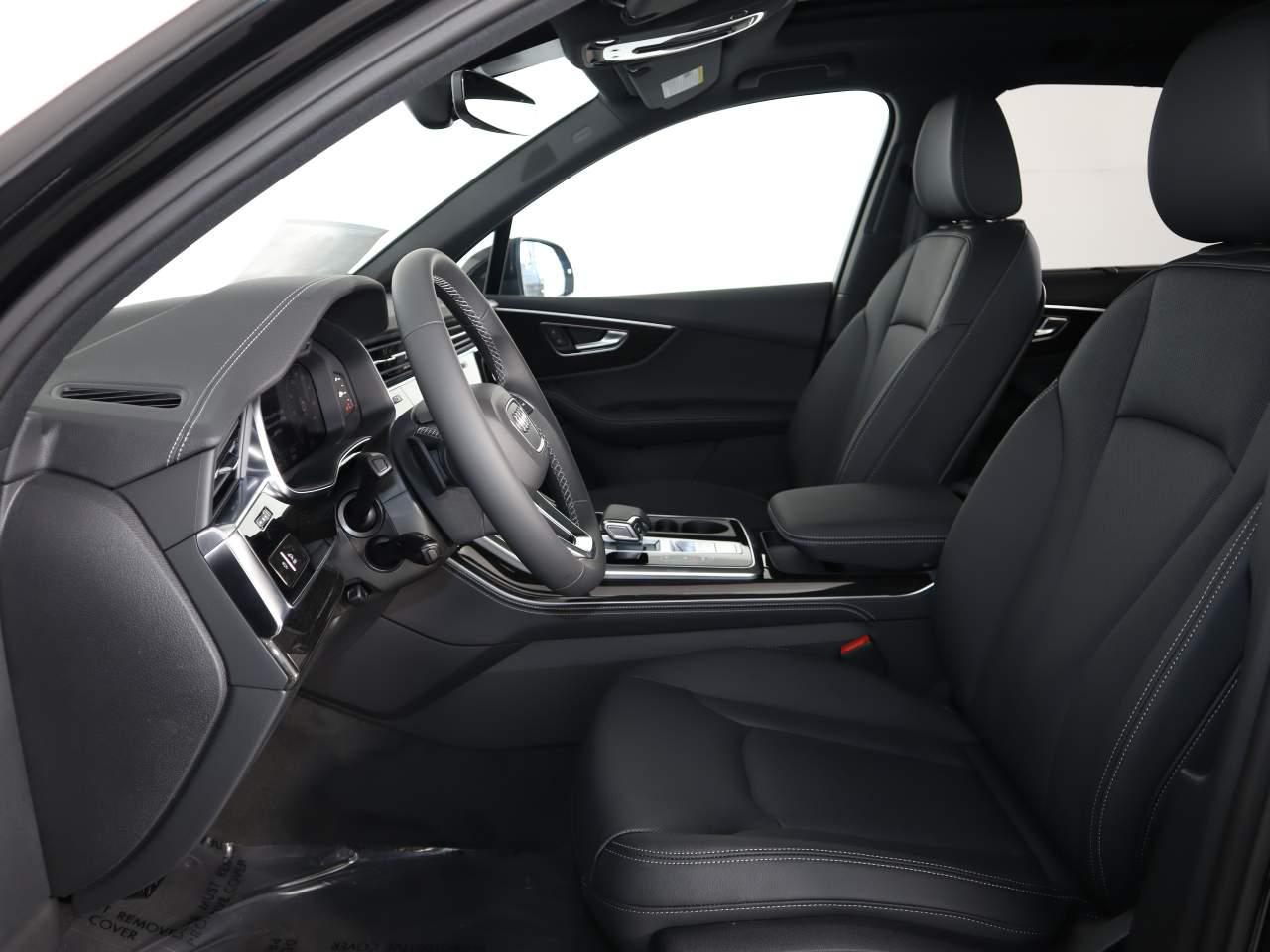 2025 Audi Q7 Premium Plus - Photo 10