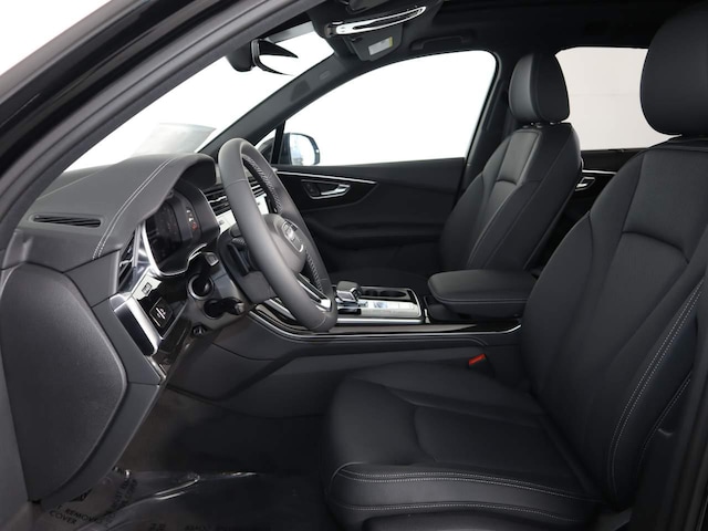 2025 Audi Q7 Premium Plus - Photo 10