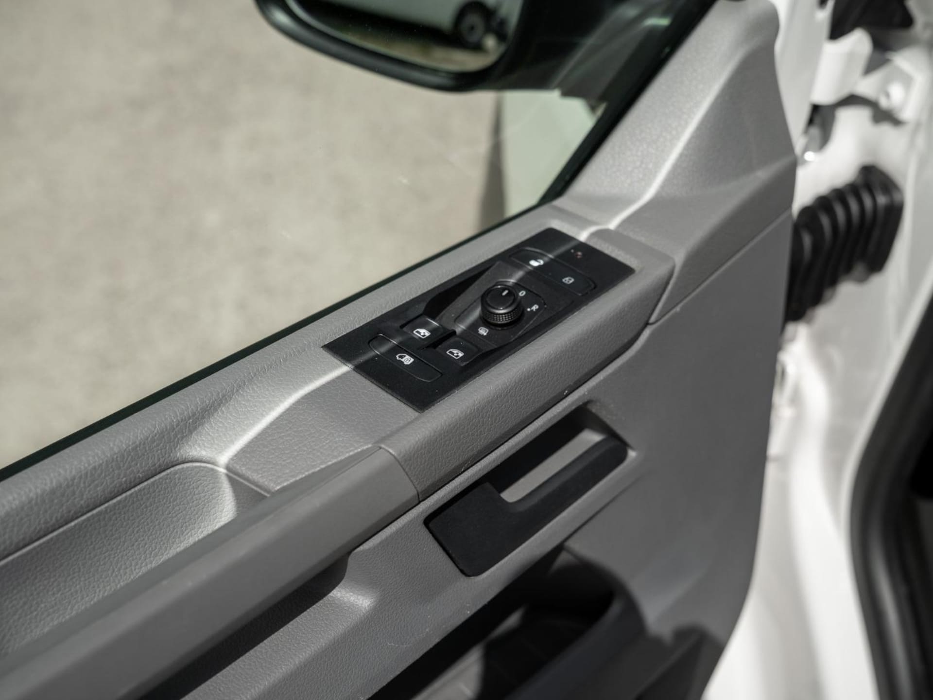 Volkswagen T6.1 Transporter Kasten kurzer Radstand