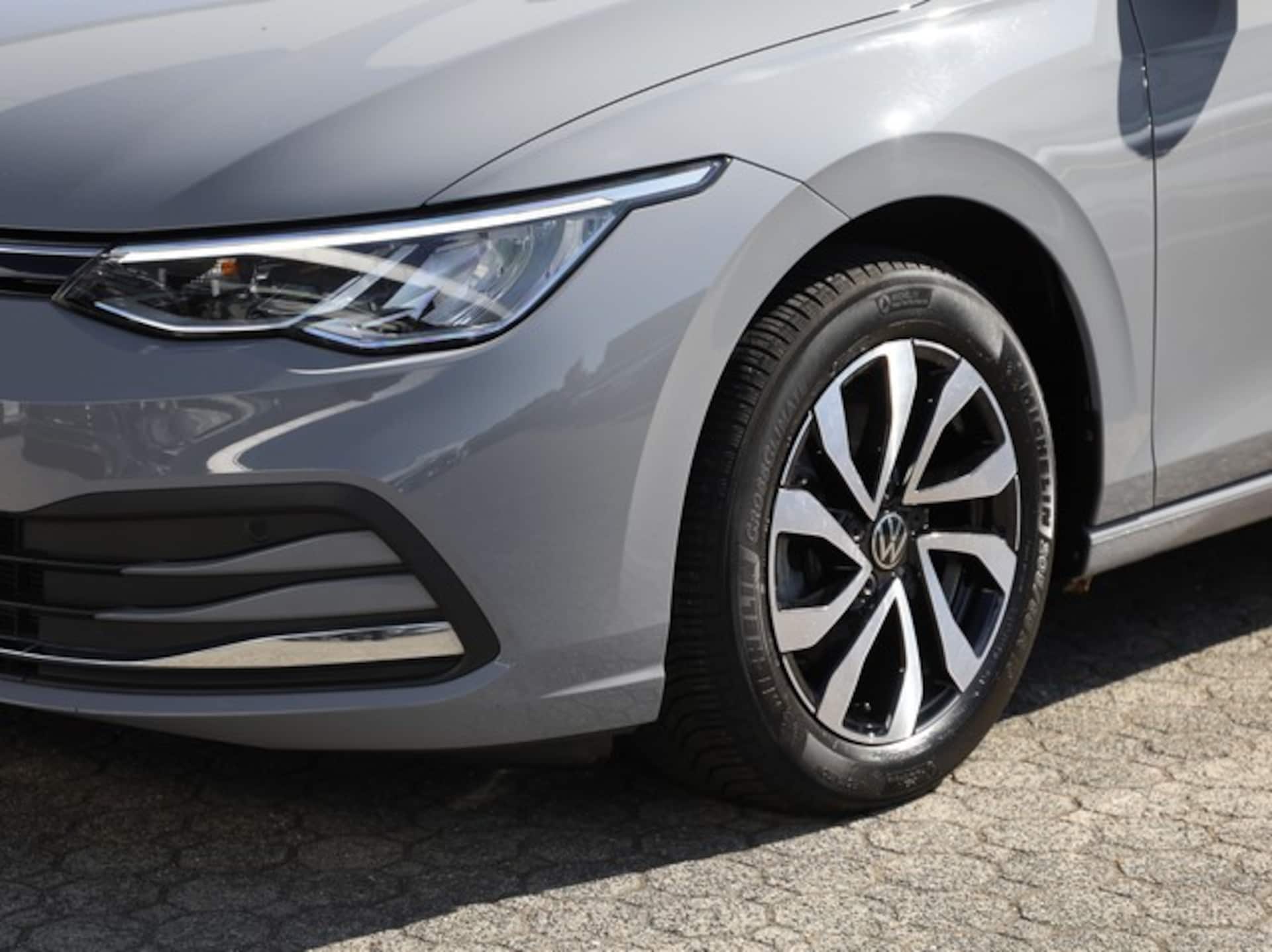 Volkswagen Golf Active