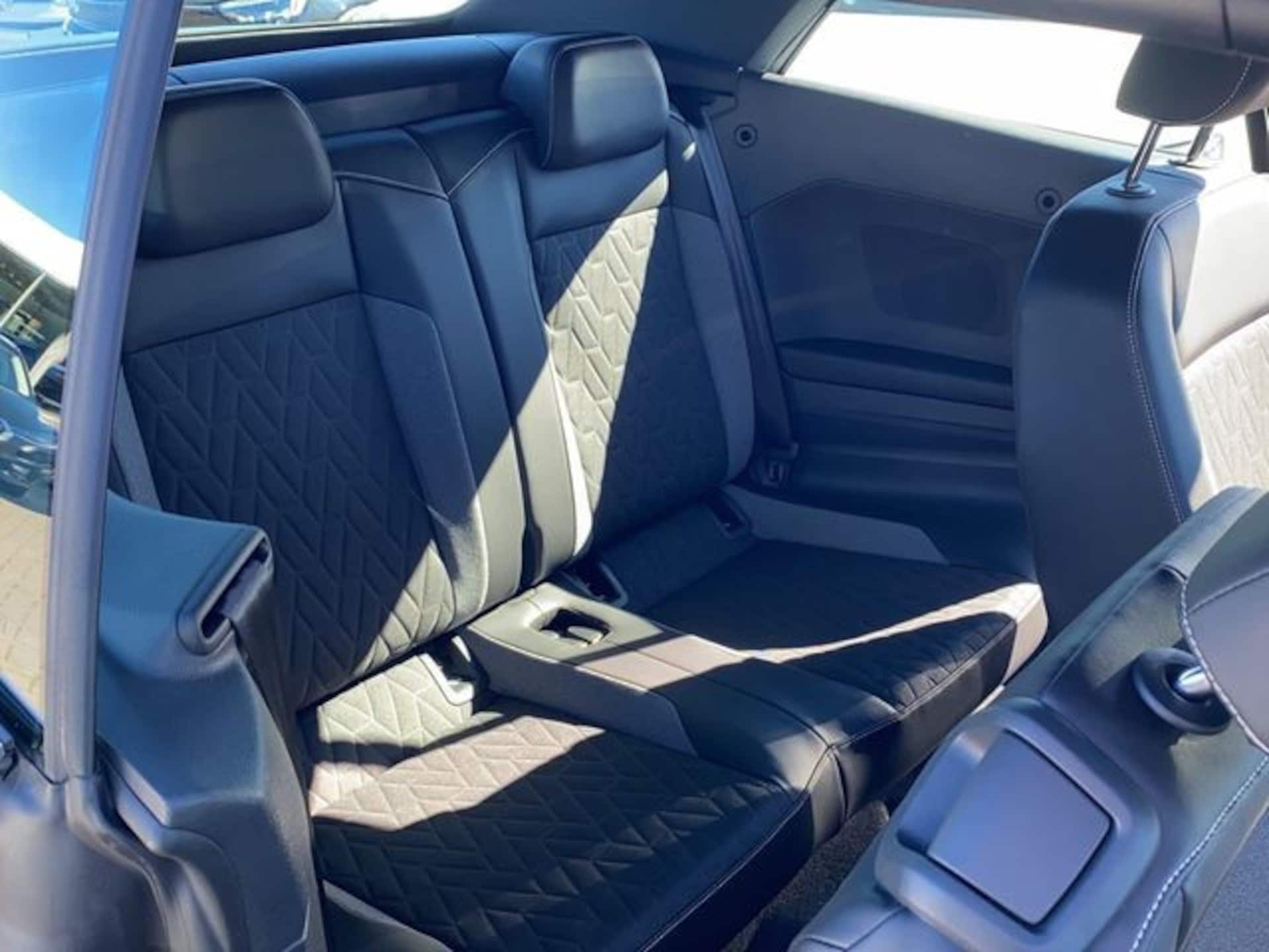 Volkswagen T-Roc Cabriolet Style