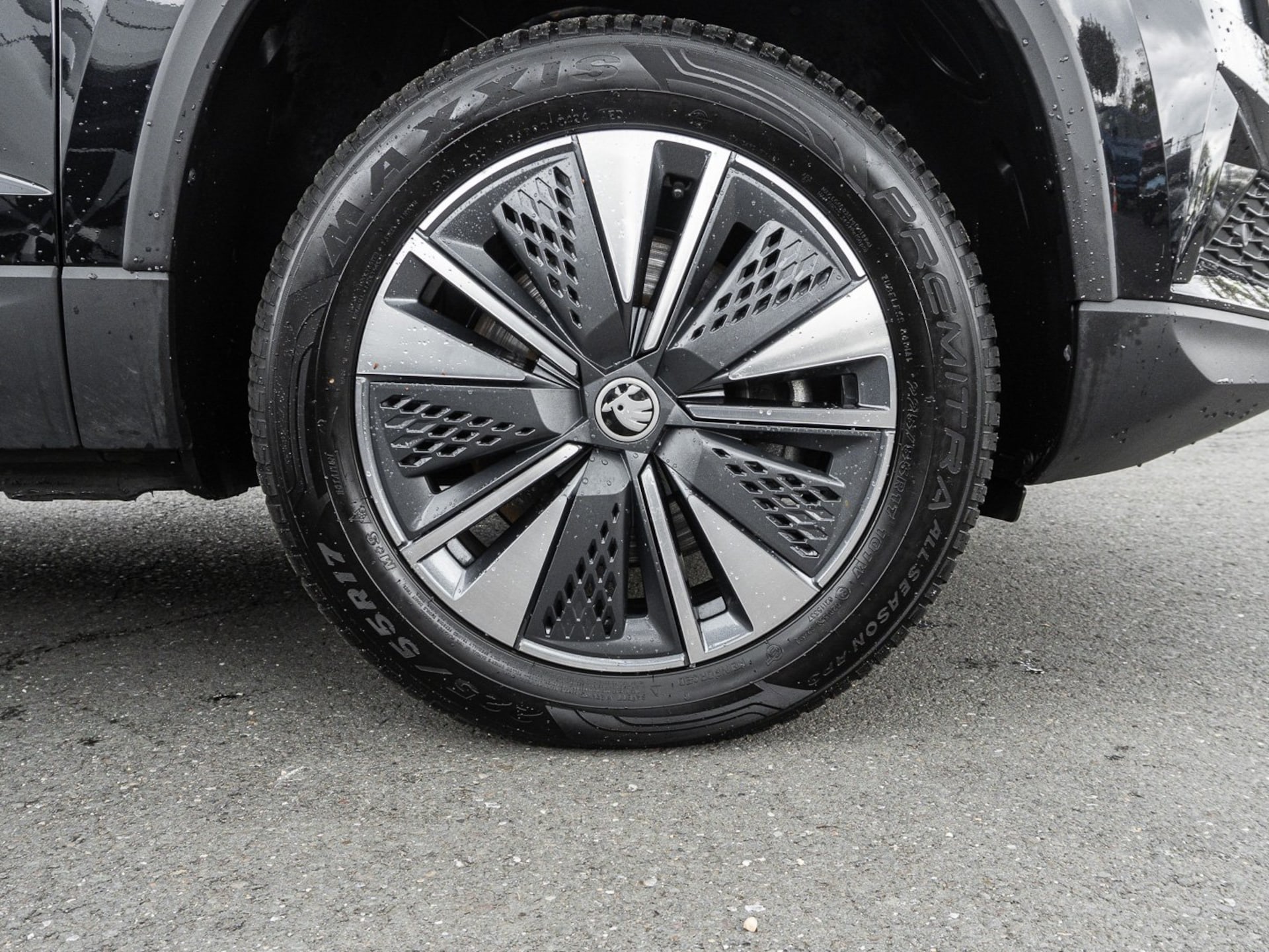 Skoda Karoq Tour