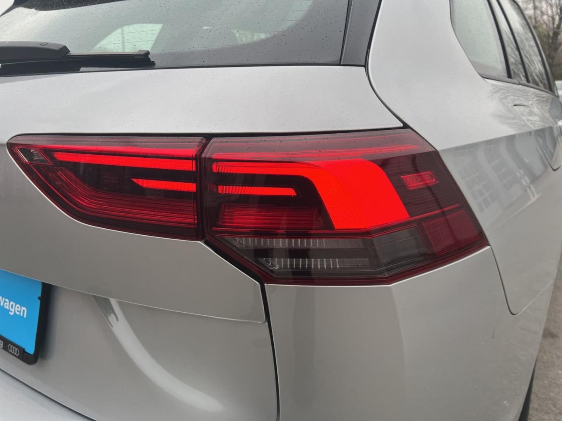 Volkswagen Golf Variant Life