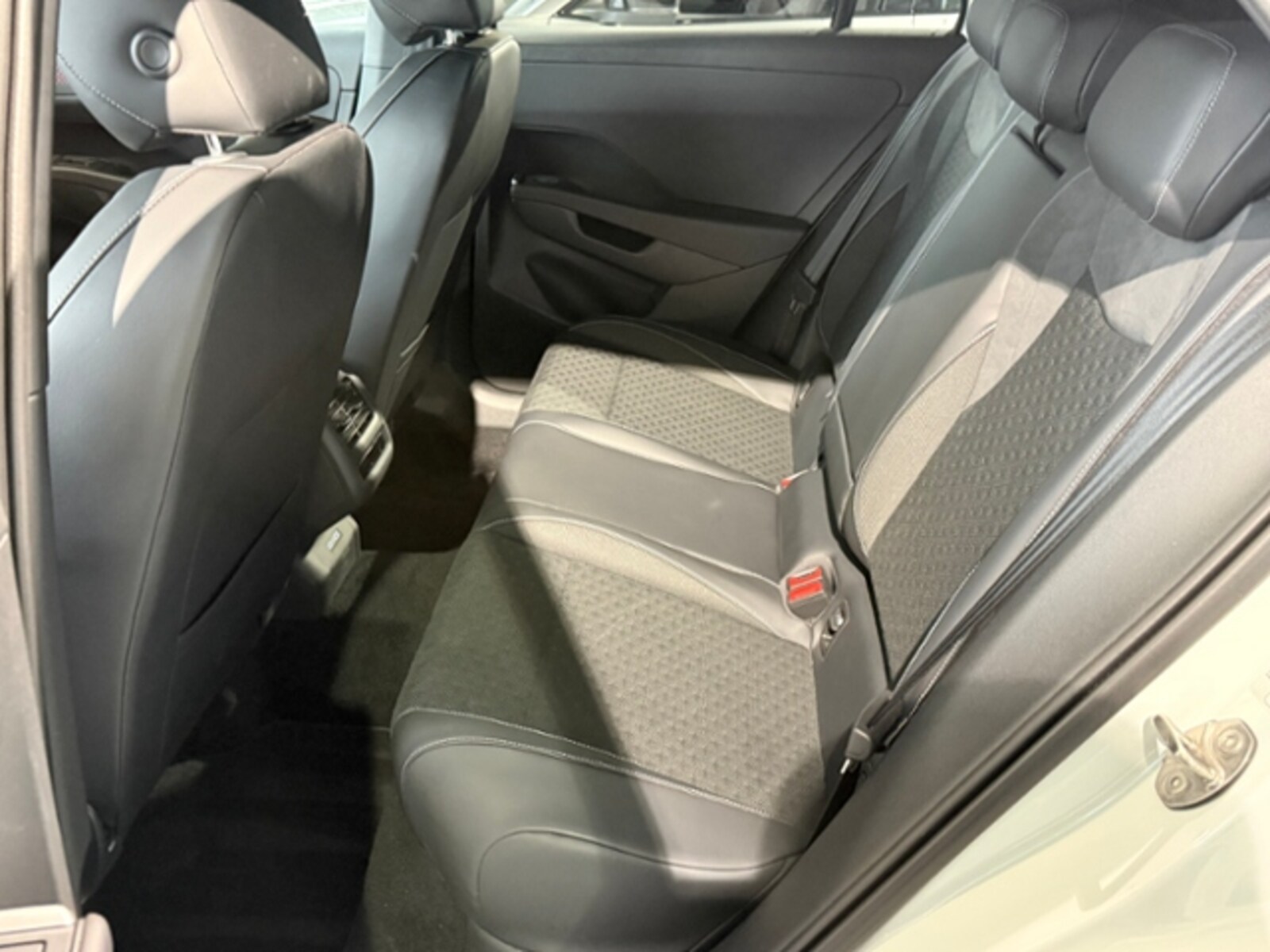 Volkswagen T-Roc – Bild 12