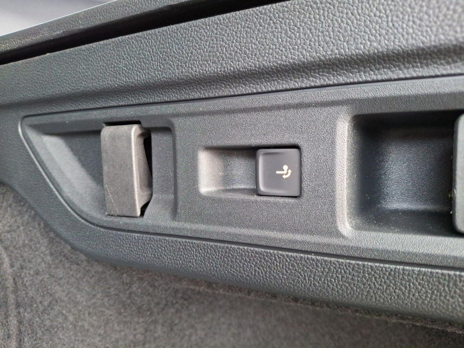 Škoda Superb Combi – Bild 21
