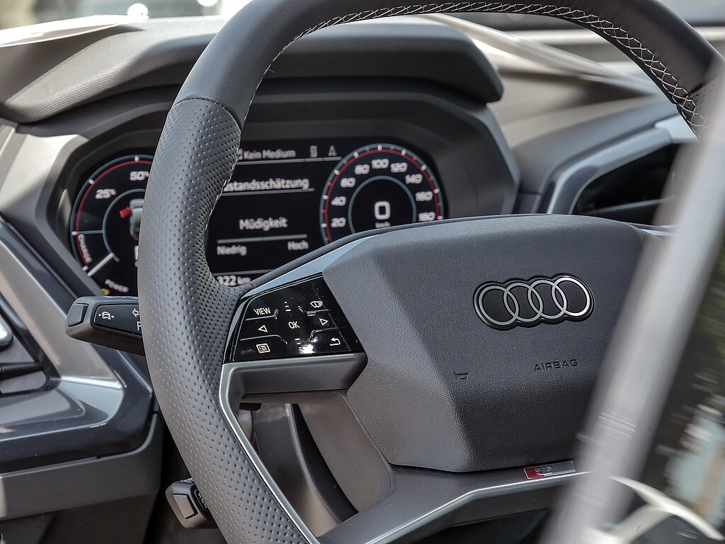 Image about Audi Q4 e-tron 40 e-tron
