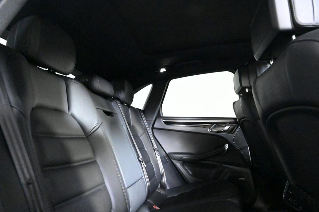 2023 Porsche Macan Base - Photo 19