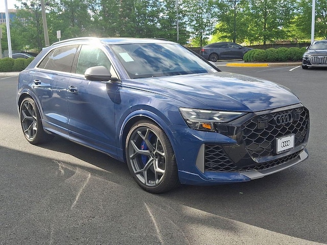 2026 Audi RS Q8 SUV performance