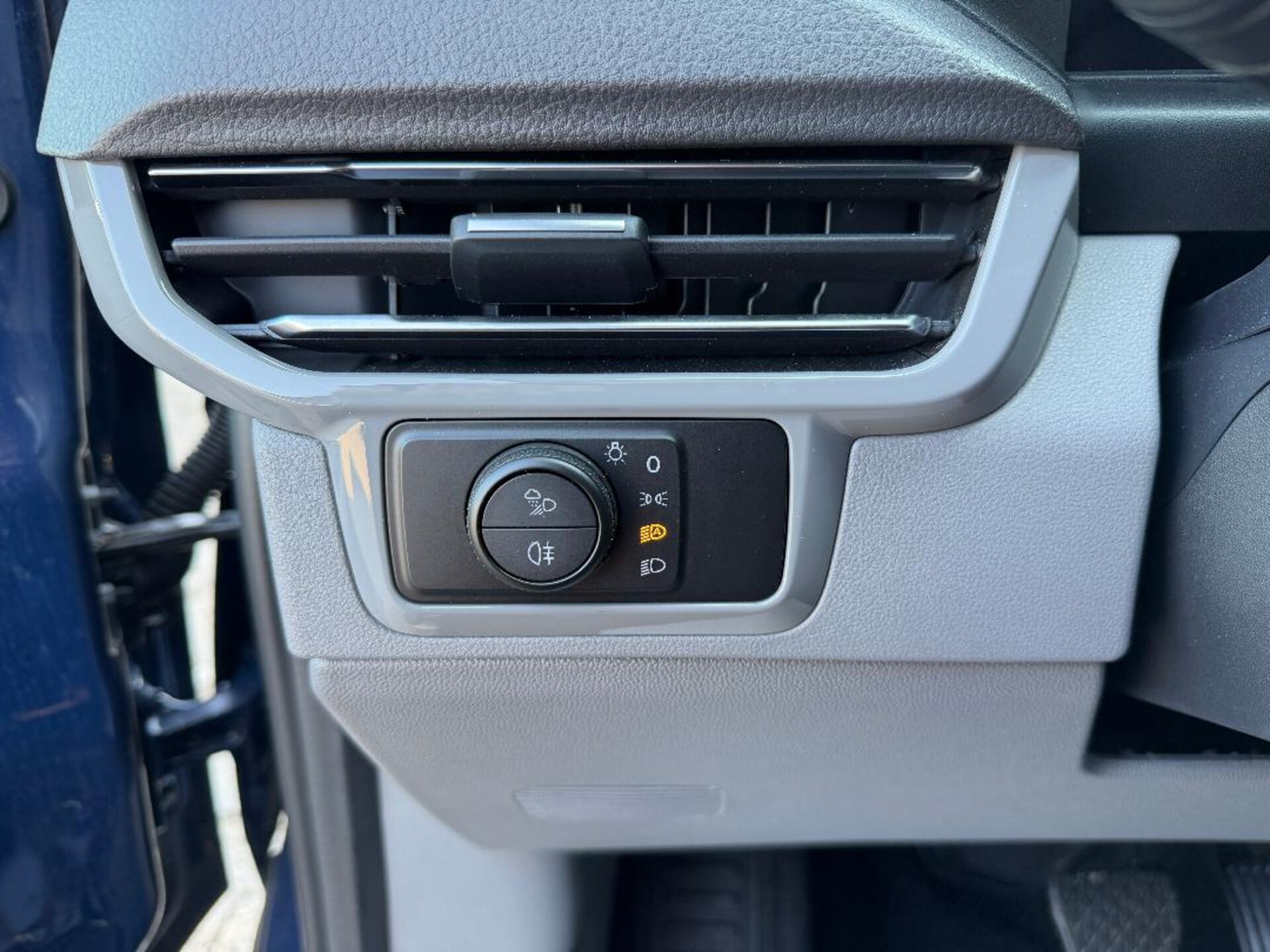 Volkswagen Caravelle Style