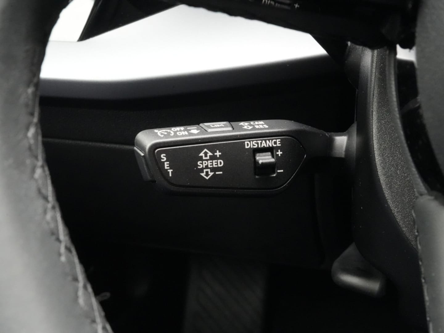 Bild über Audi A3 Sportback TFSI e S line 40 TFSI e S tronic - für weitere Informationen kontaktieren Sie den Audi Partner