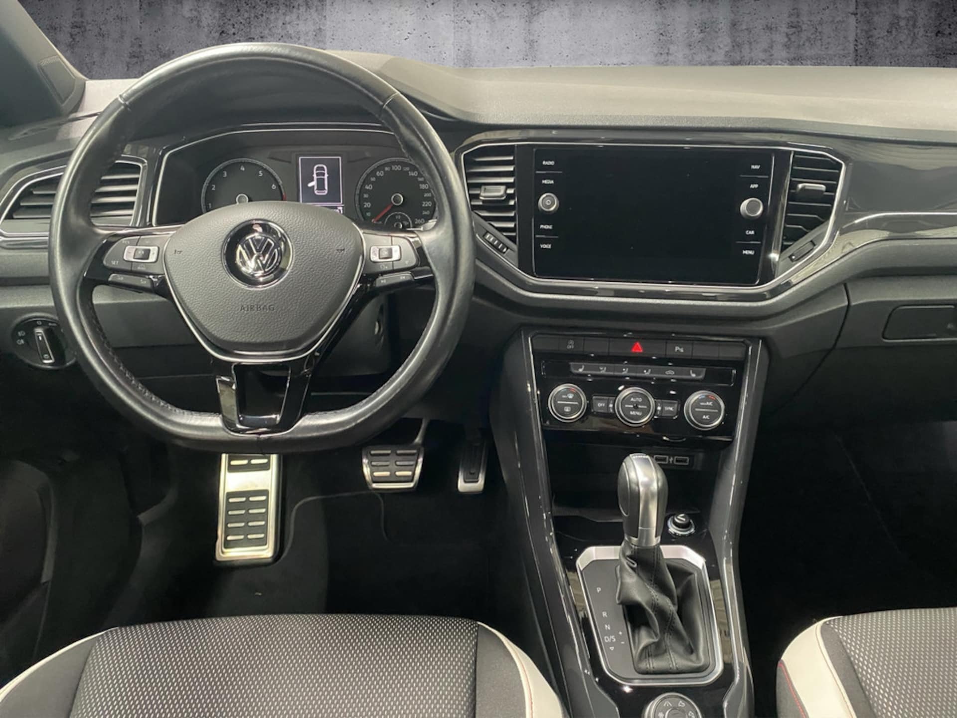 Volkswagen T-Roc Sport