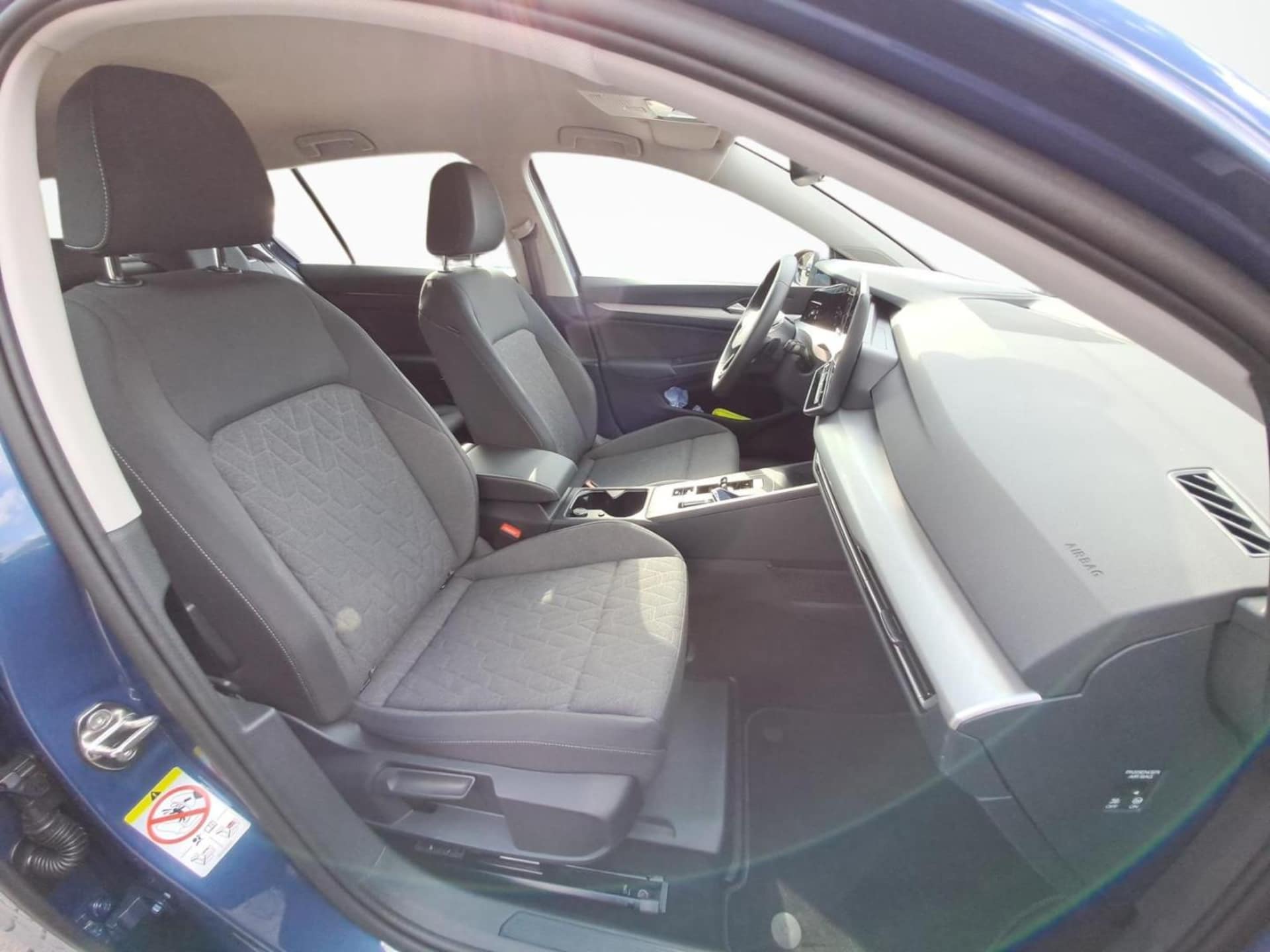 Volkswagen Golf Life