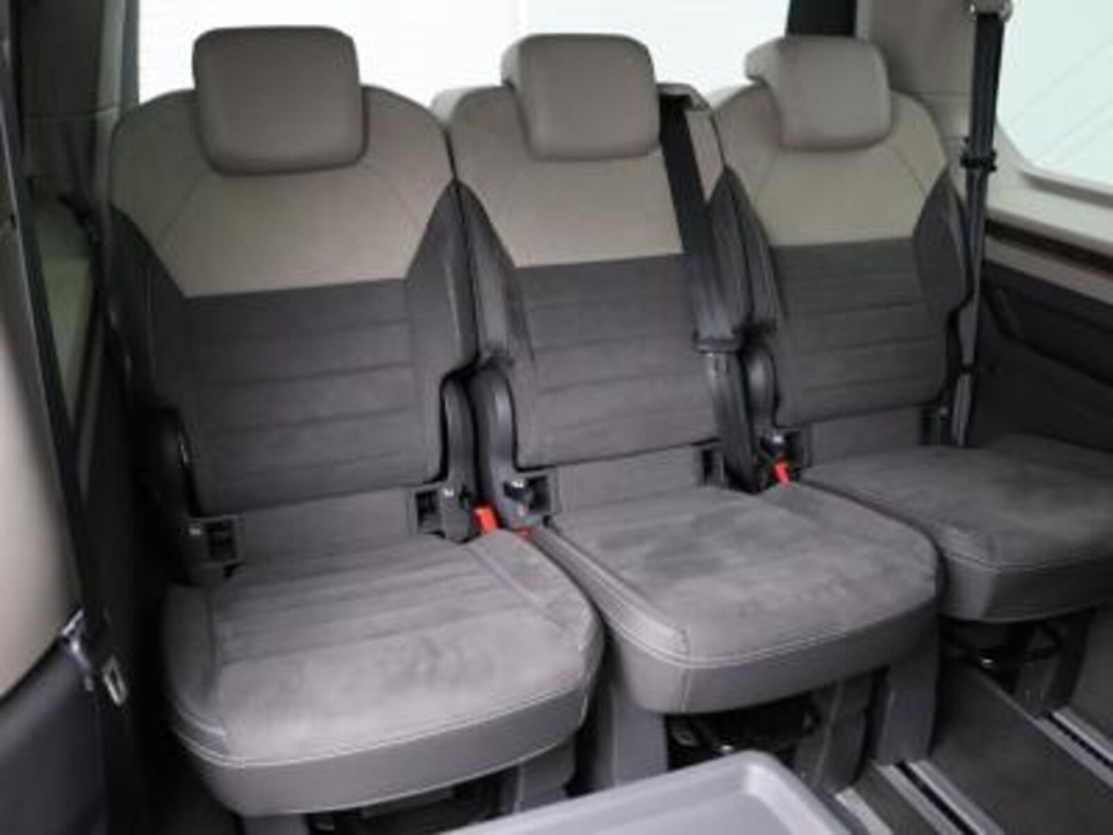 Volkswagen Multivan – Bild 10