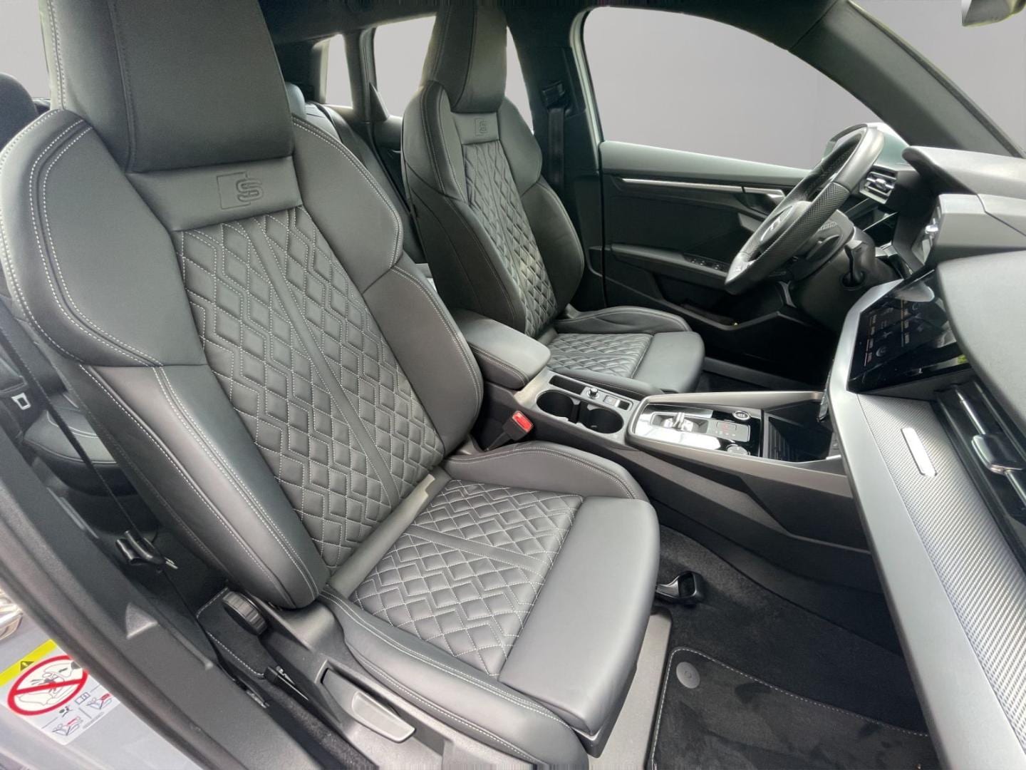 Bild über Audi A3 Sportback advanced 35 TFSI S tronic - für weitere Informationen kontaktieren Sie den Audi Partner
