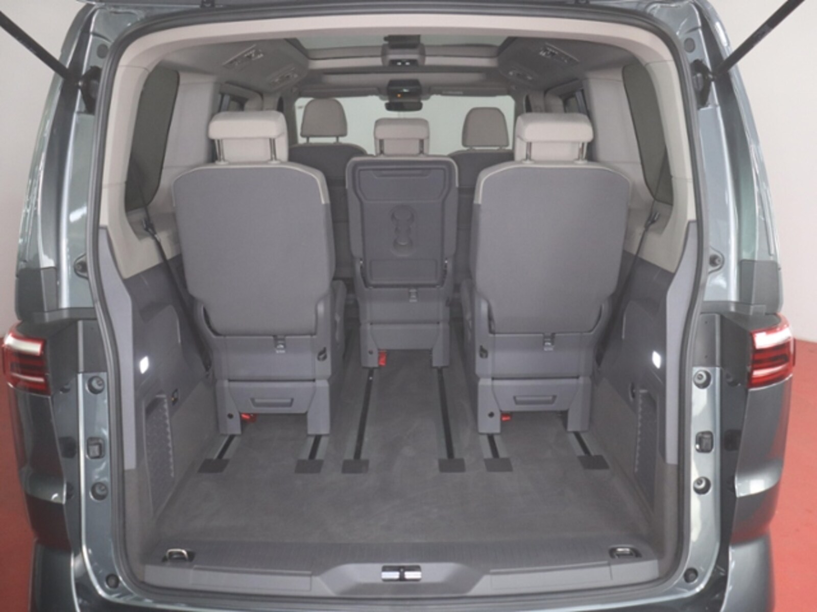 Volkswagen Multivan Langversion – Bild 15