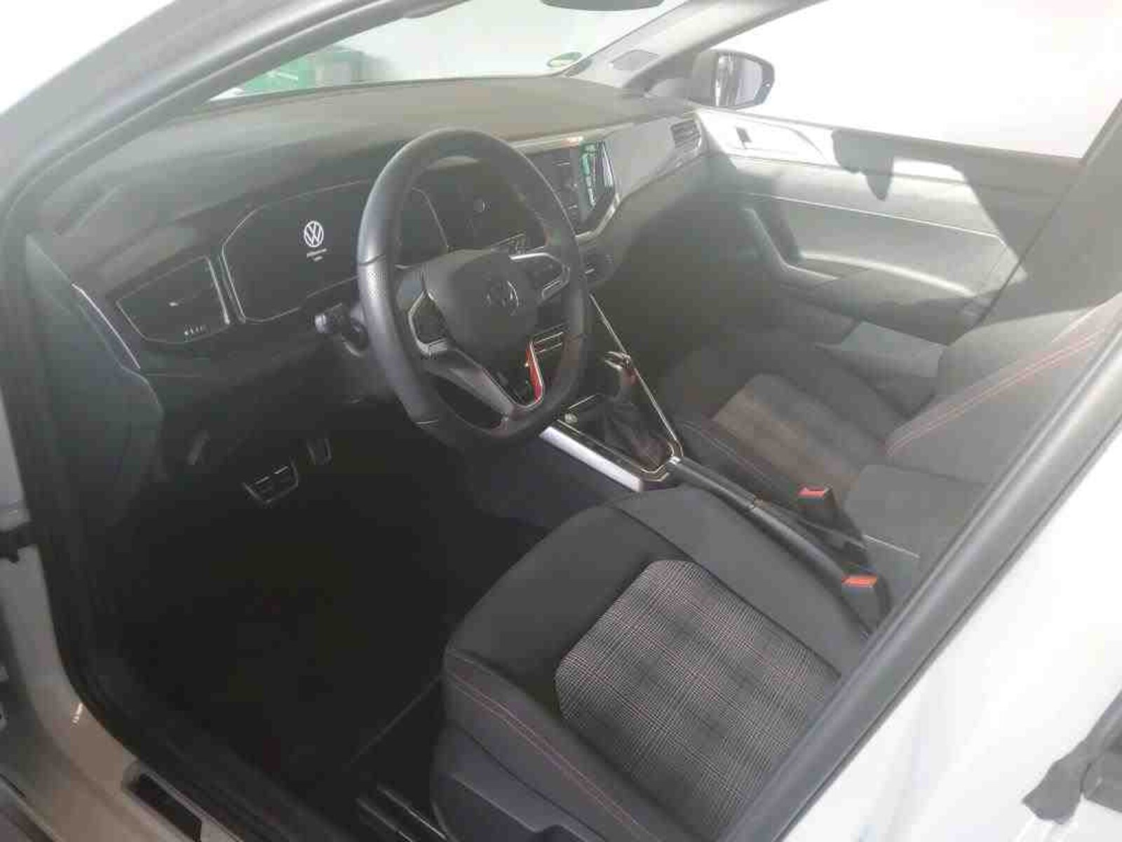 Volkswagen Polo – Bild 4