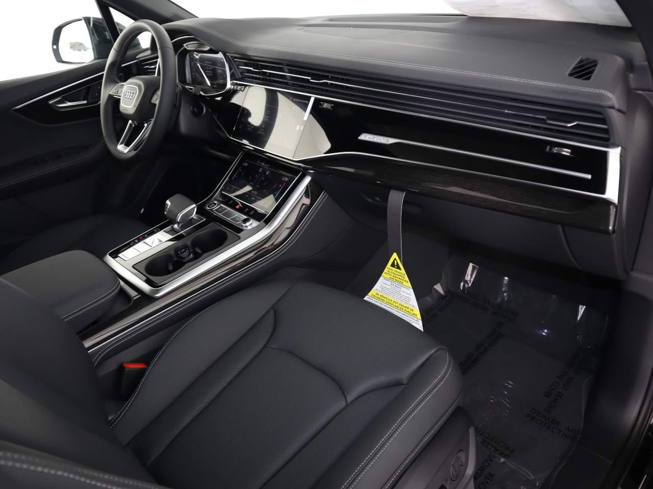 2025 Audi Q7 Premium Plus - Photo 13