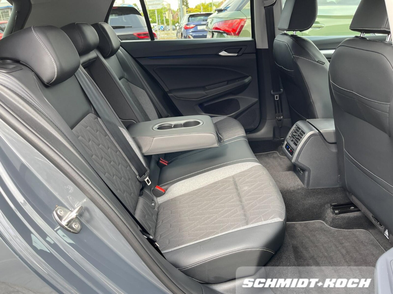Volkswagen Golf – Bild 8