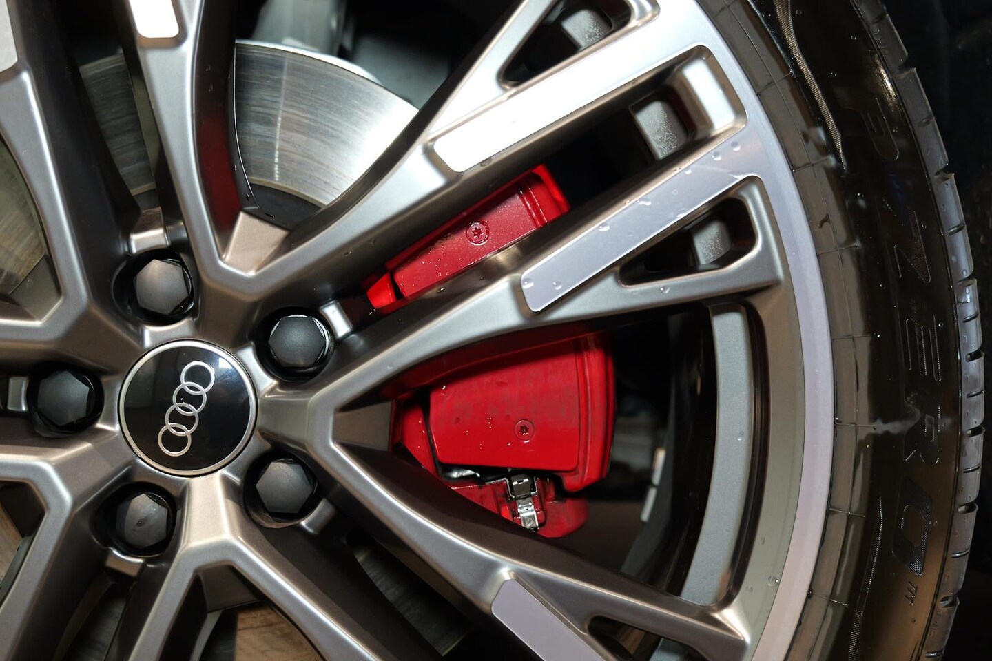 Image about Audi Q5 Sportback e-hybrid quattro S tronic