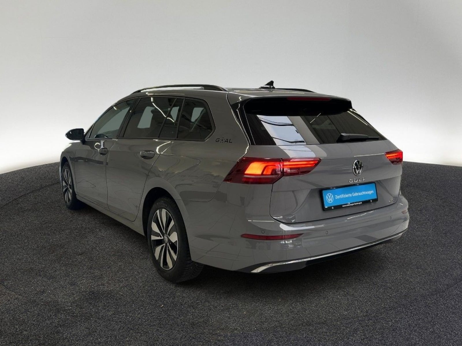 Volkswagen Golf Variant – Bild 3