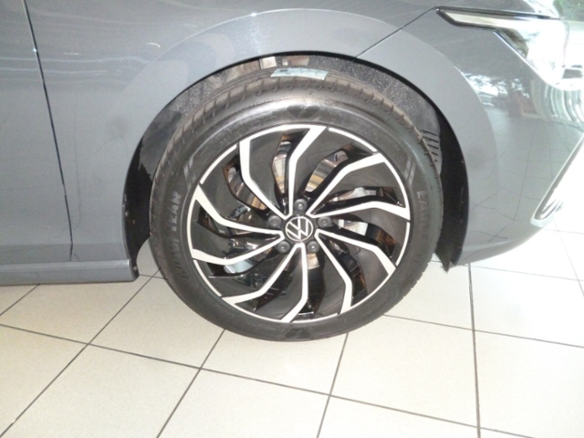 Volkswagen Golf Active