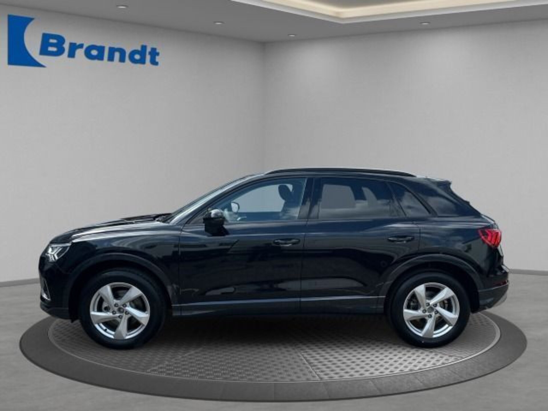 Audi Q3 SUV advanced