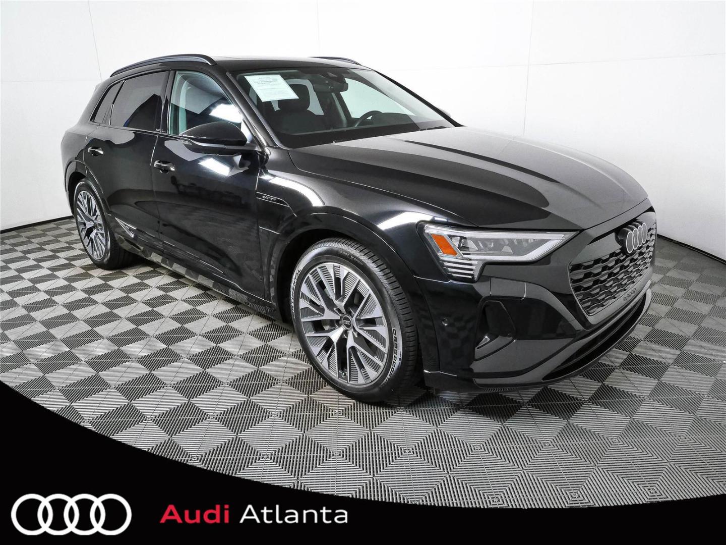 2024 Audi Q8 e-tron