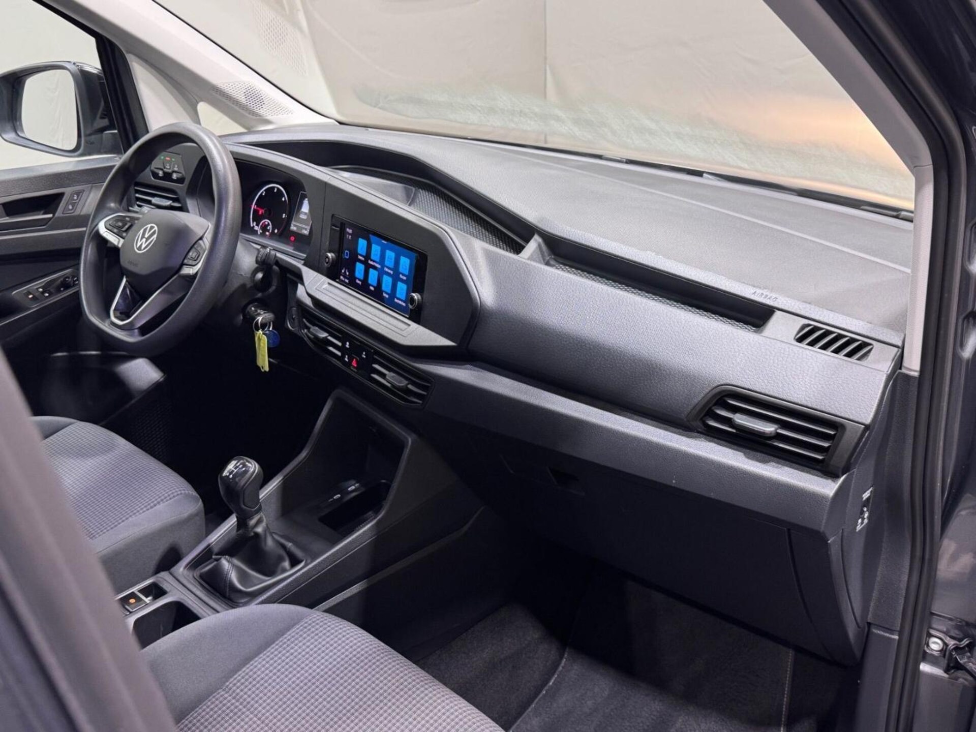 Volkswagen Caddy Basis-Modell