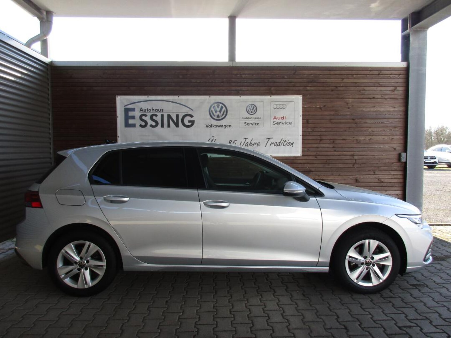 Volkswagen Golf Life