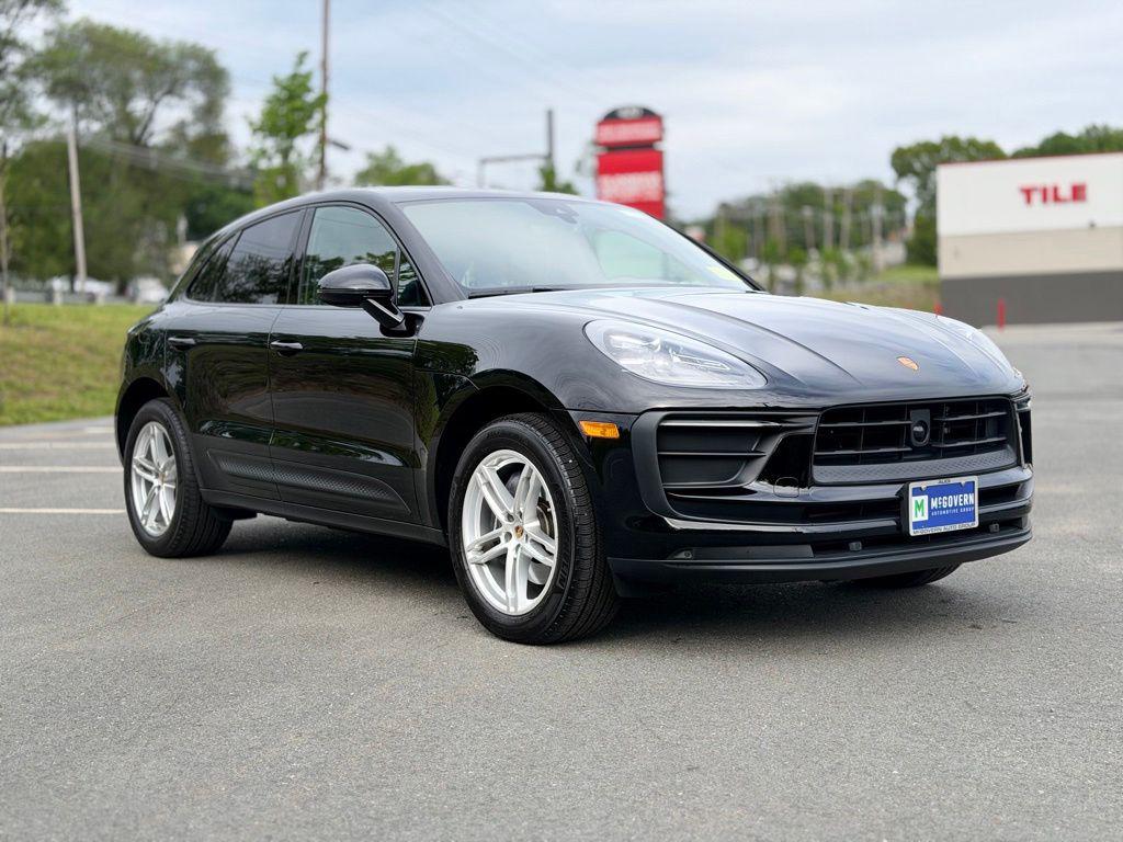 2025 Porsche Macan Base - Photo 9