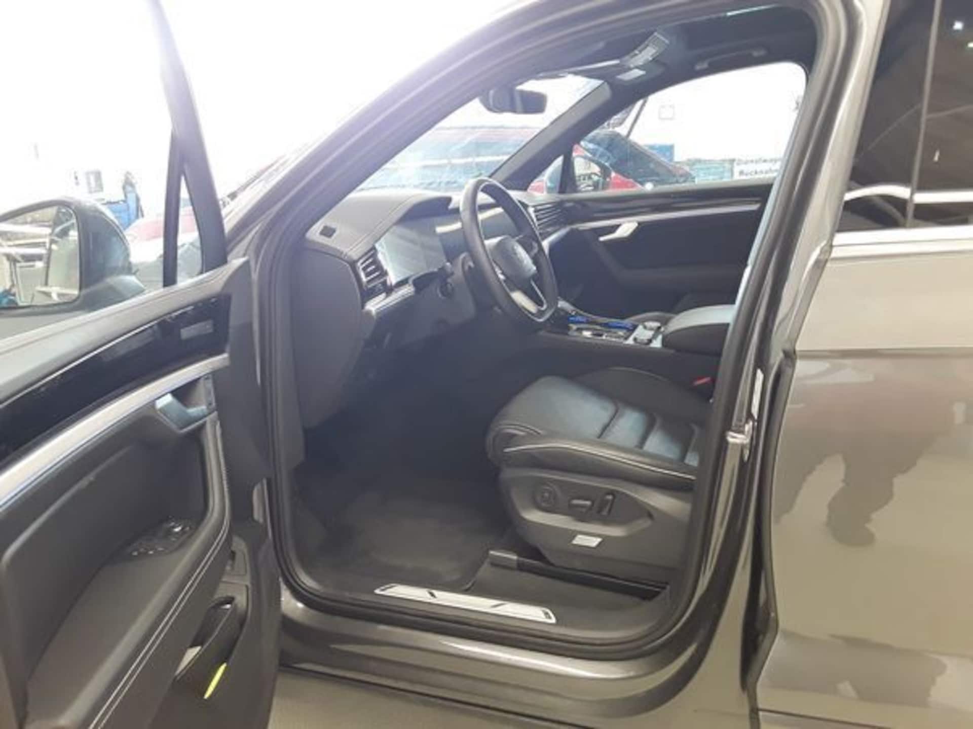 Volkswagen Touareg Elegance