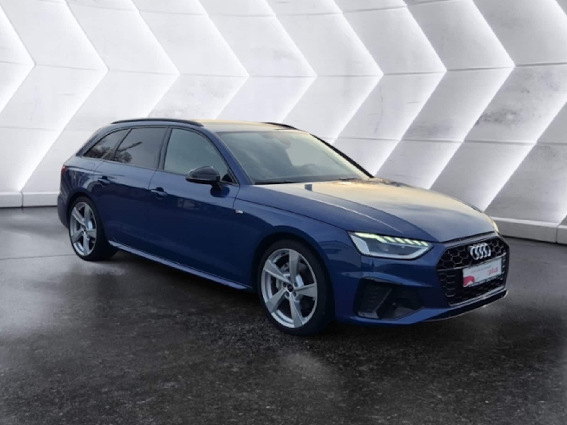 Audi A4 Avant S line