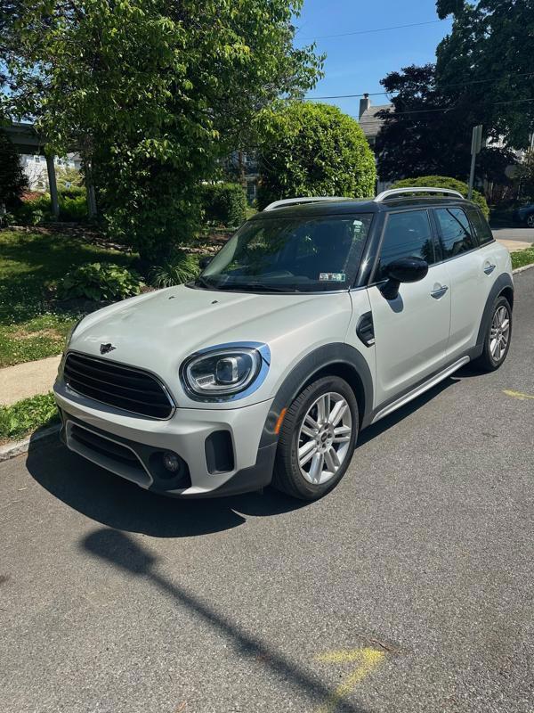 2022 MINI Countryman Cooper's photo