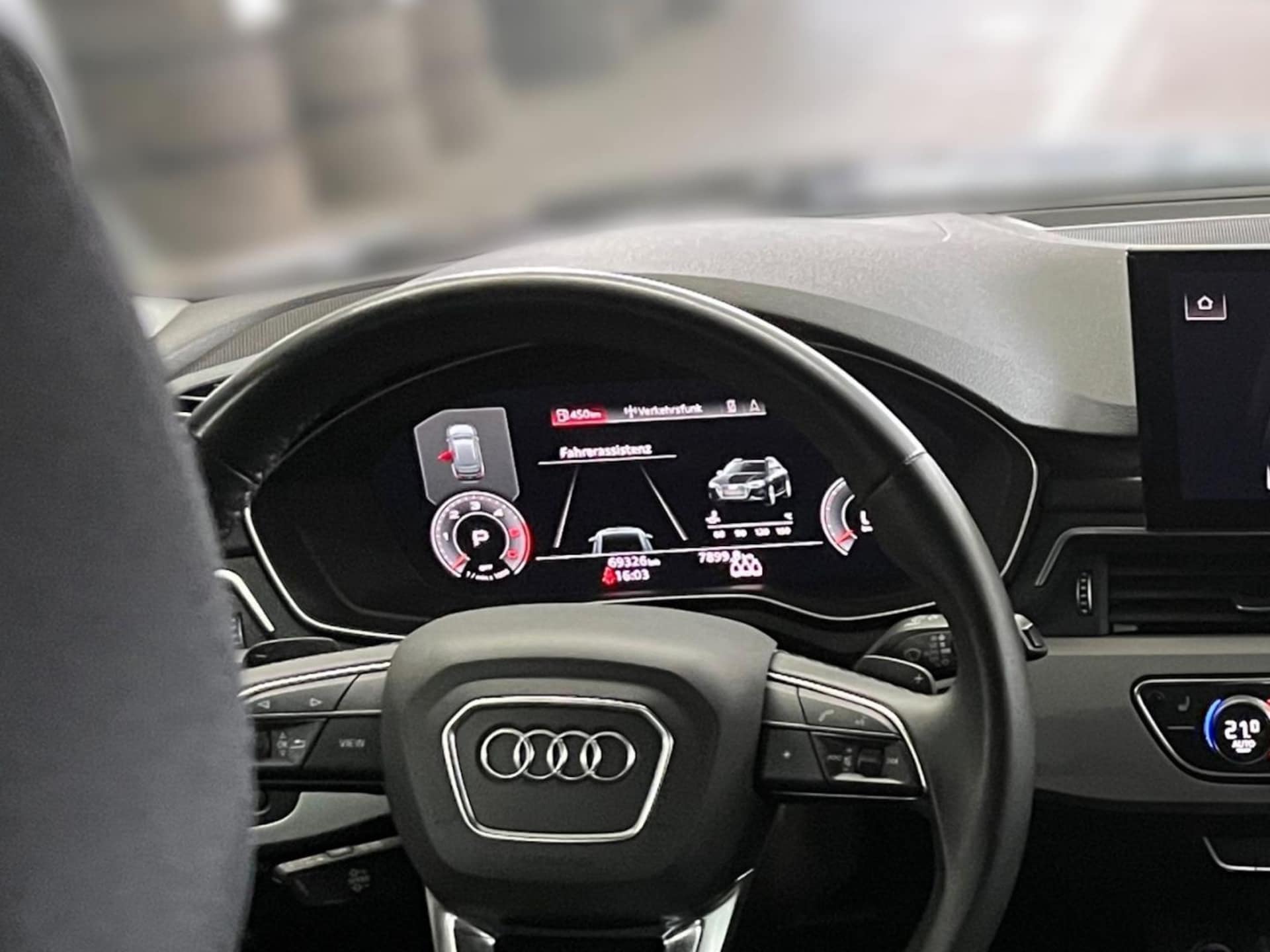 Audi A4 Avant Advanced