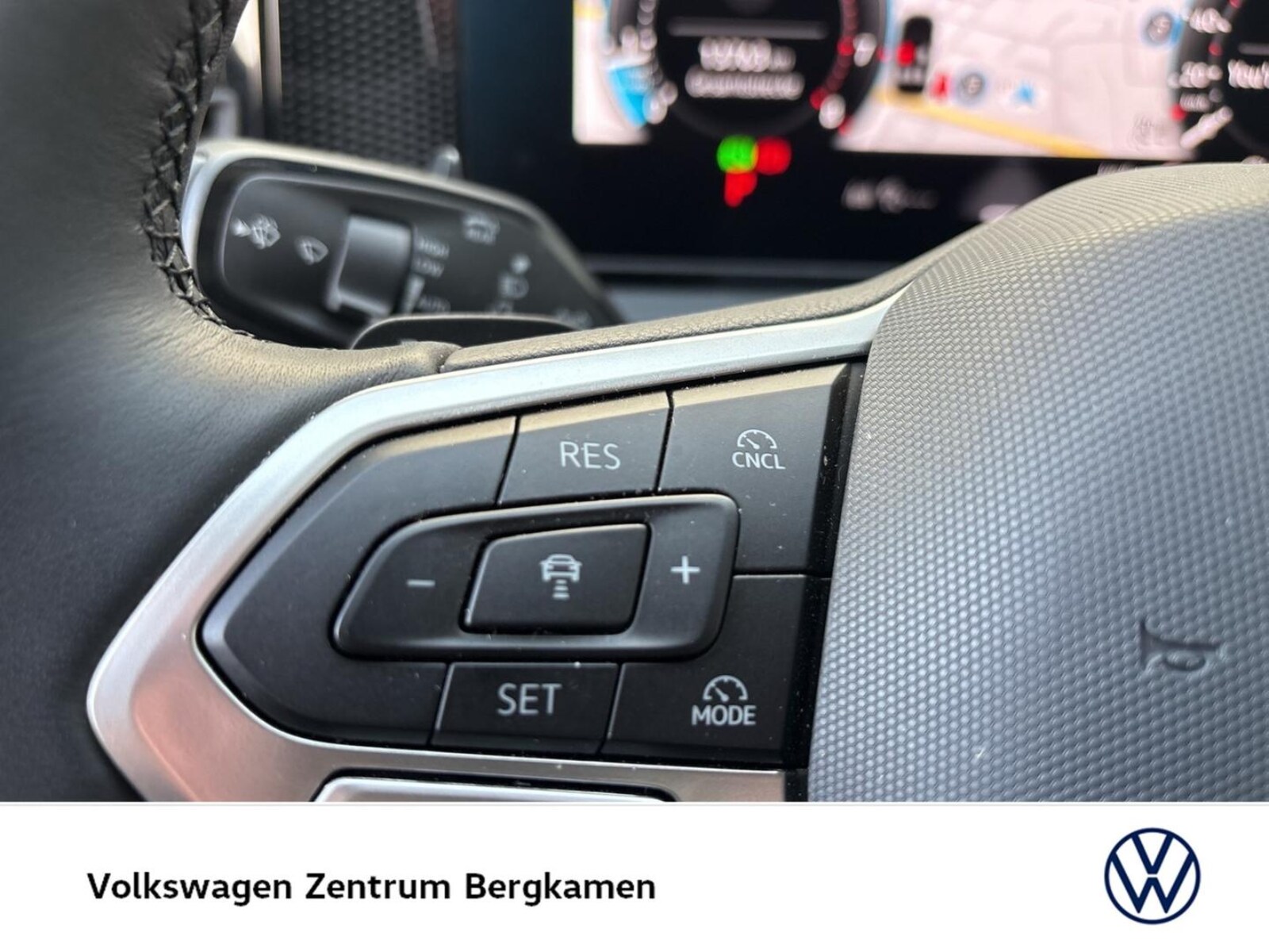 Volkswagen Tiguan – Bild 15