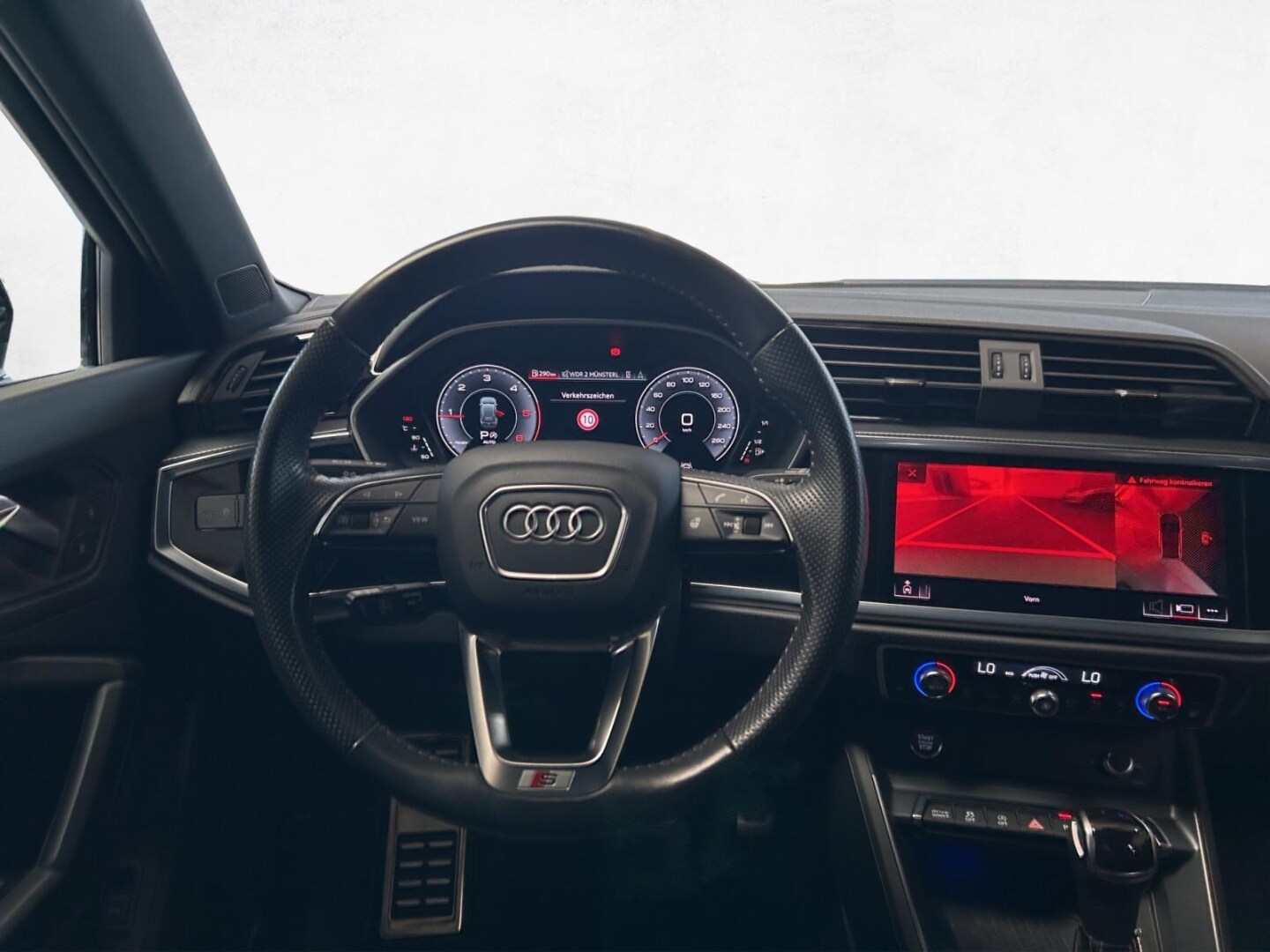 Image about Audi Q3 S line 40 TDI quattro S tronic