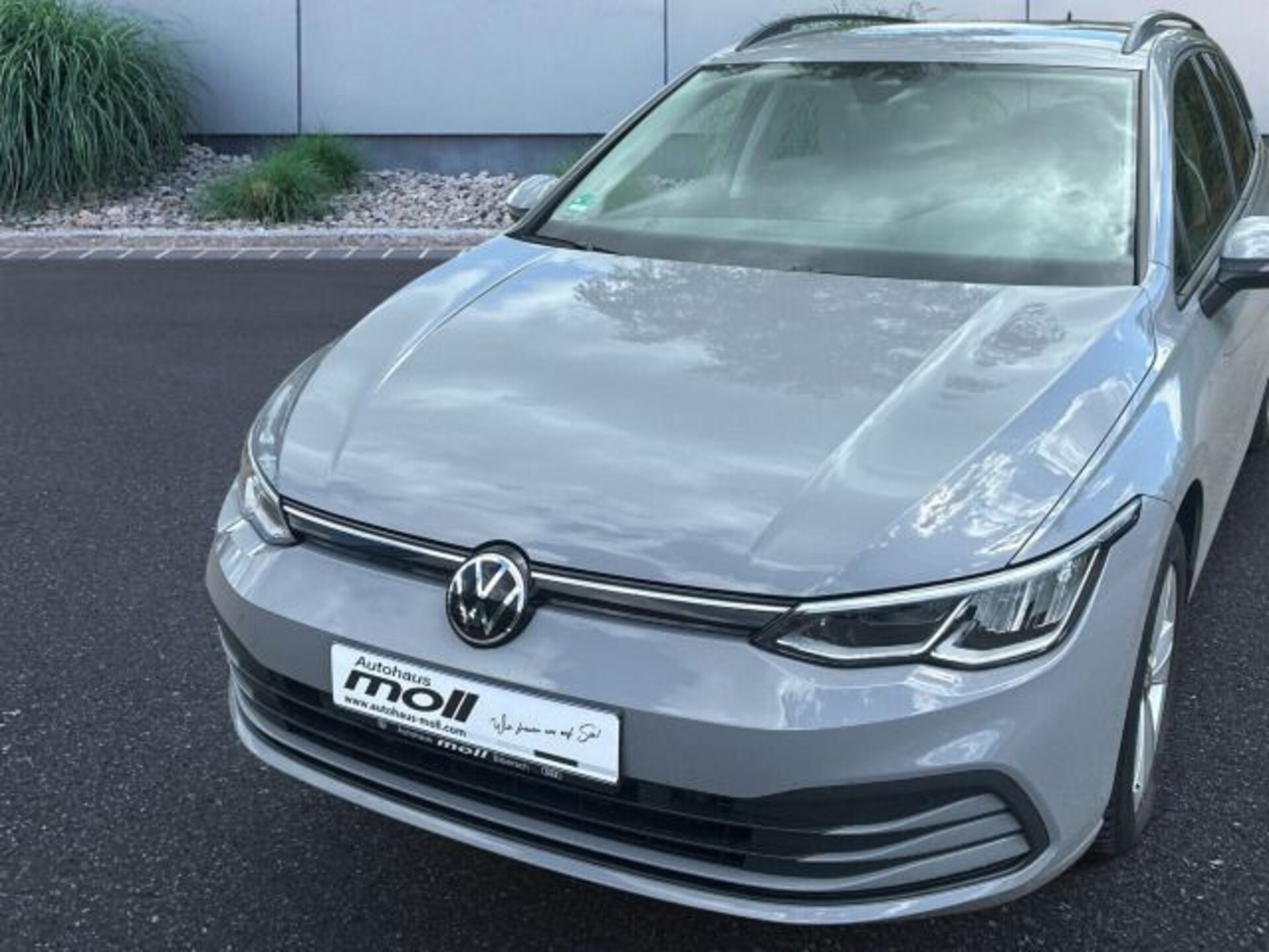Volkswagen Golf Variant Life