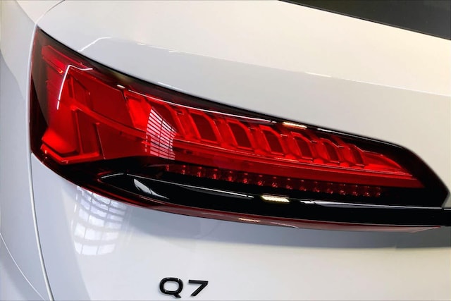 2026 Audi Q7 Premium Plus - Photo 14