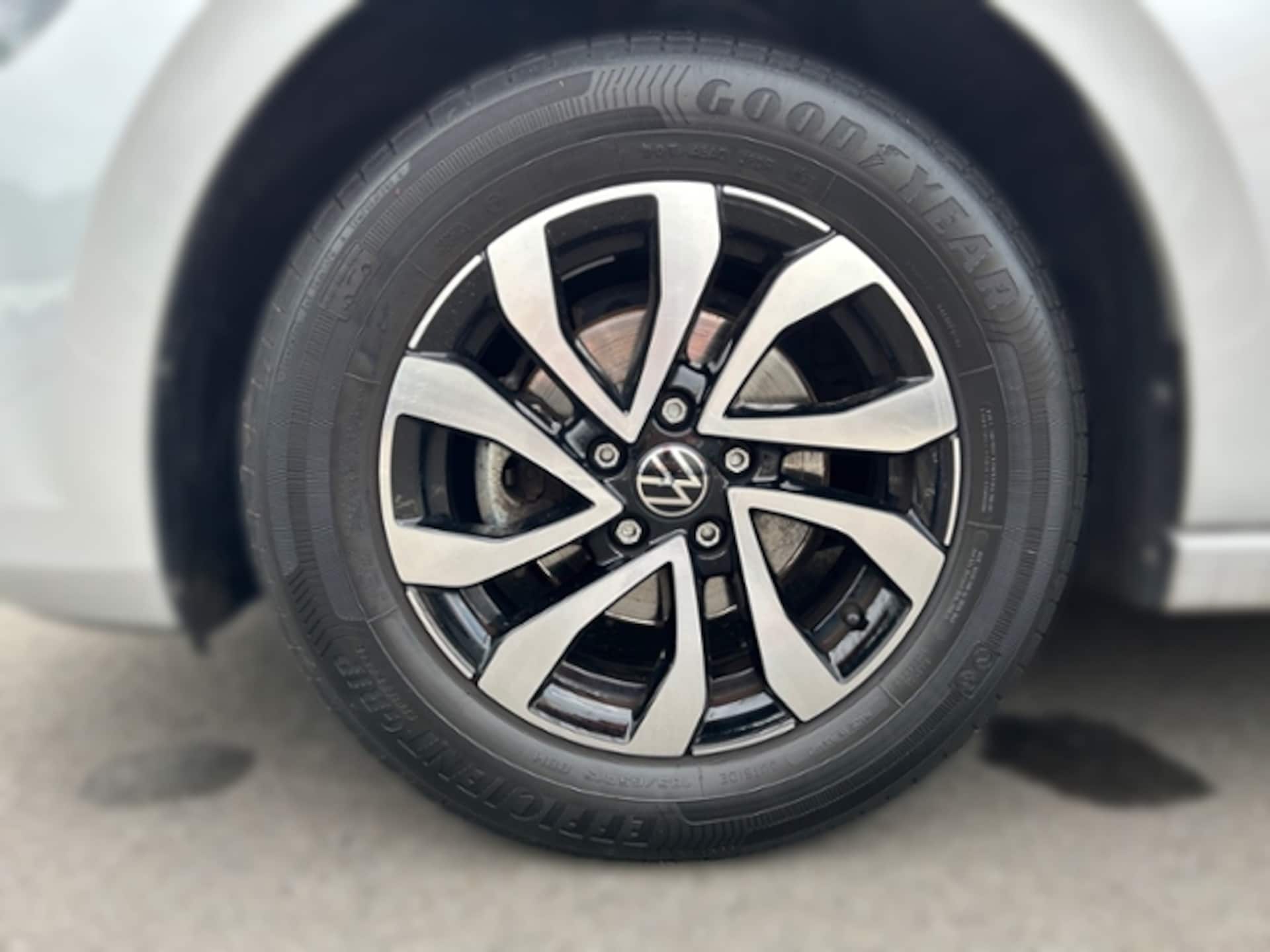 Volkswagen Polo Active