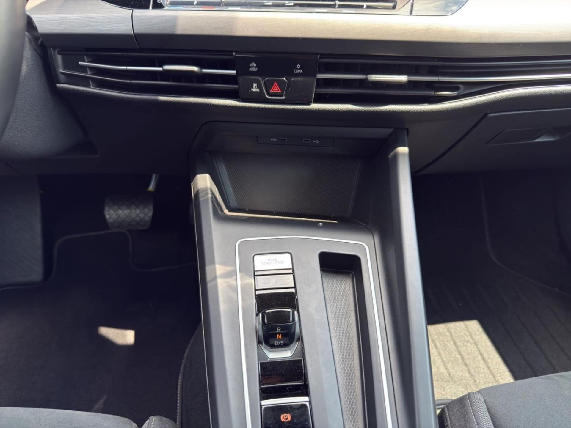 Volkswagen Golf Style
