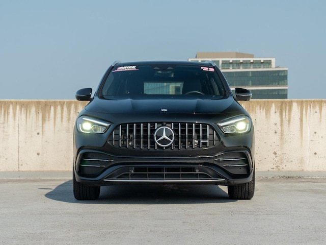2022 Mercedes-Benz