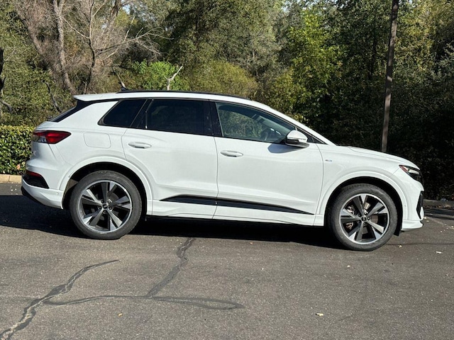 2024 Audi Q4 e-tron