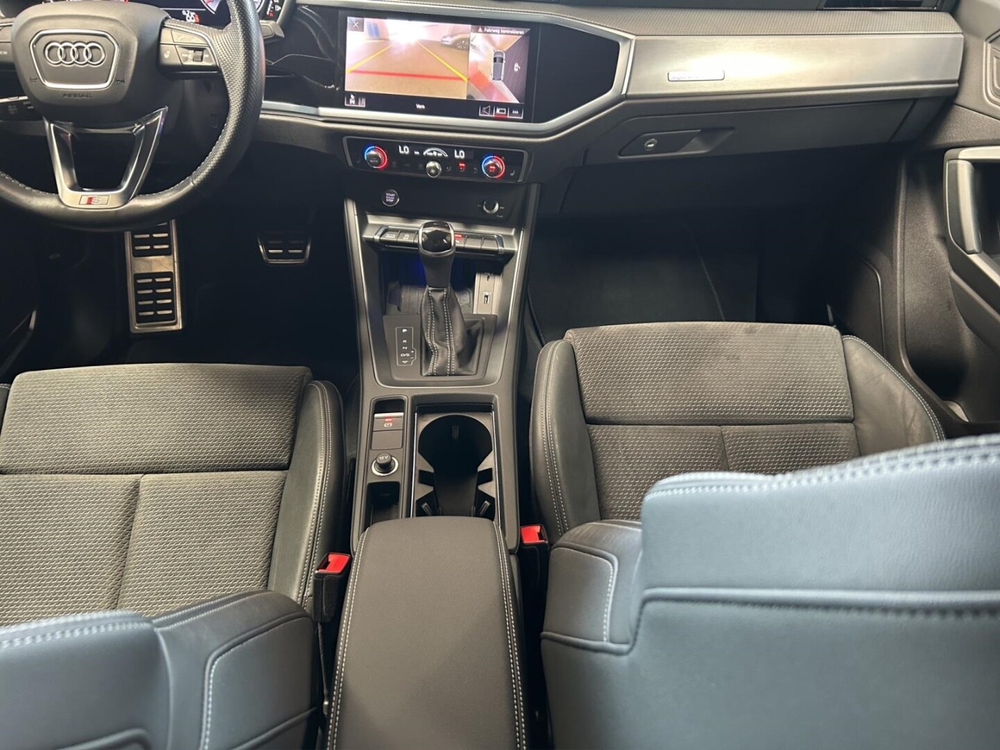 Image about Audi Q3 S line 40 TDI quattro S tronic