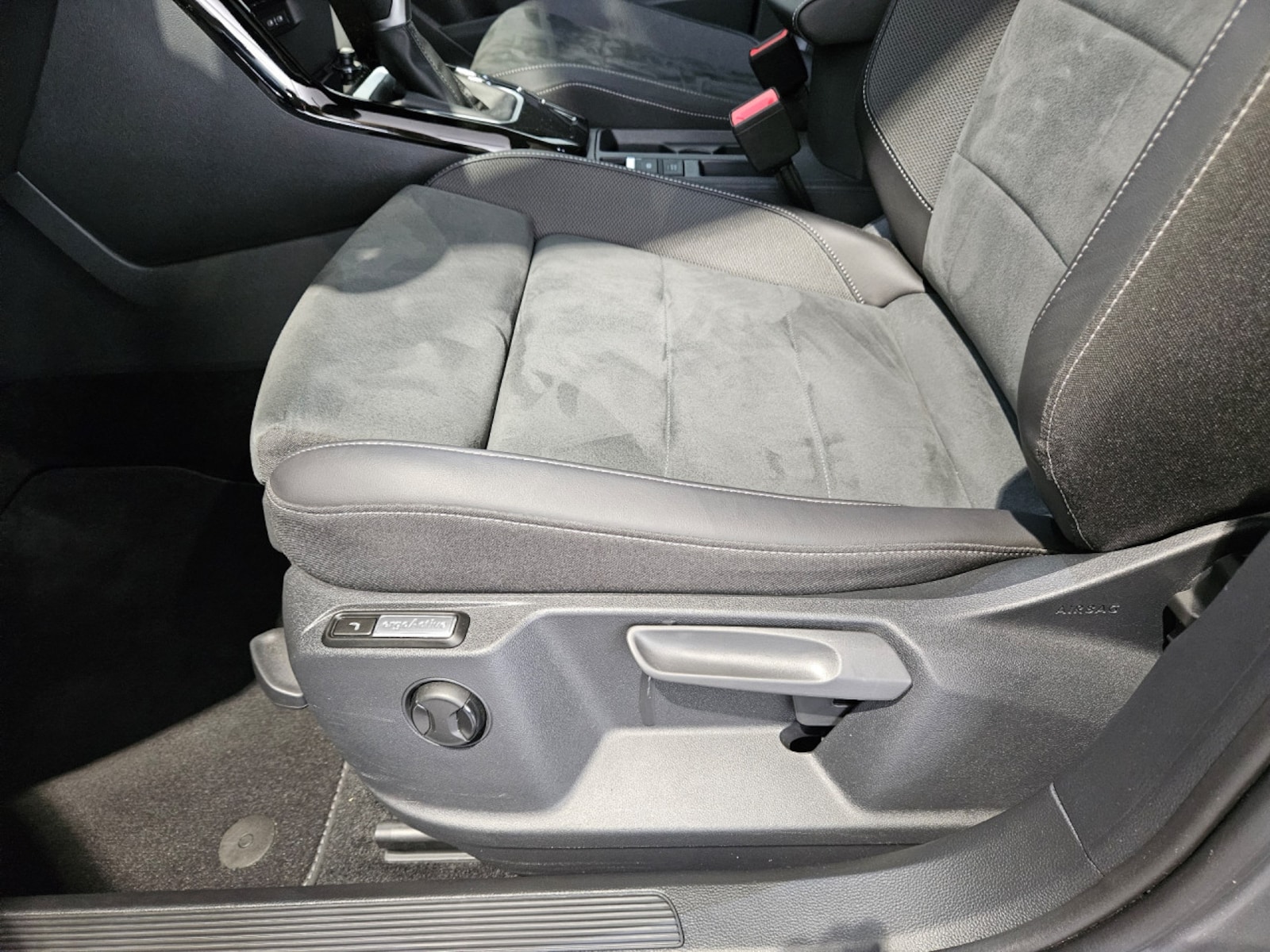 Volkswagen T-Roc – Bild 5
