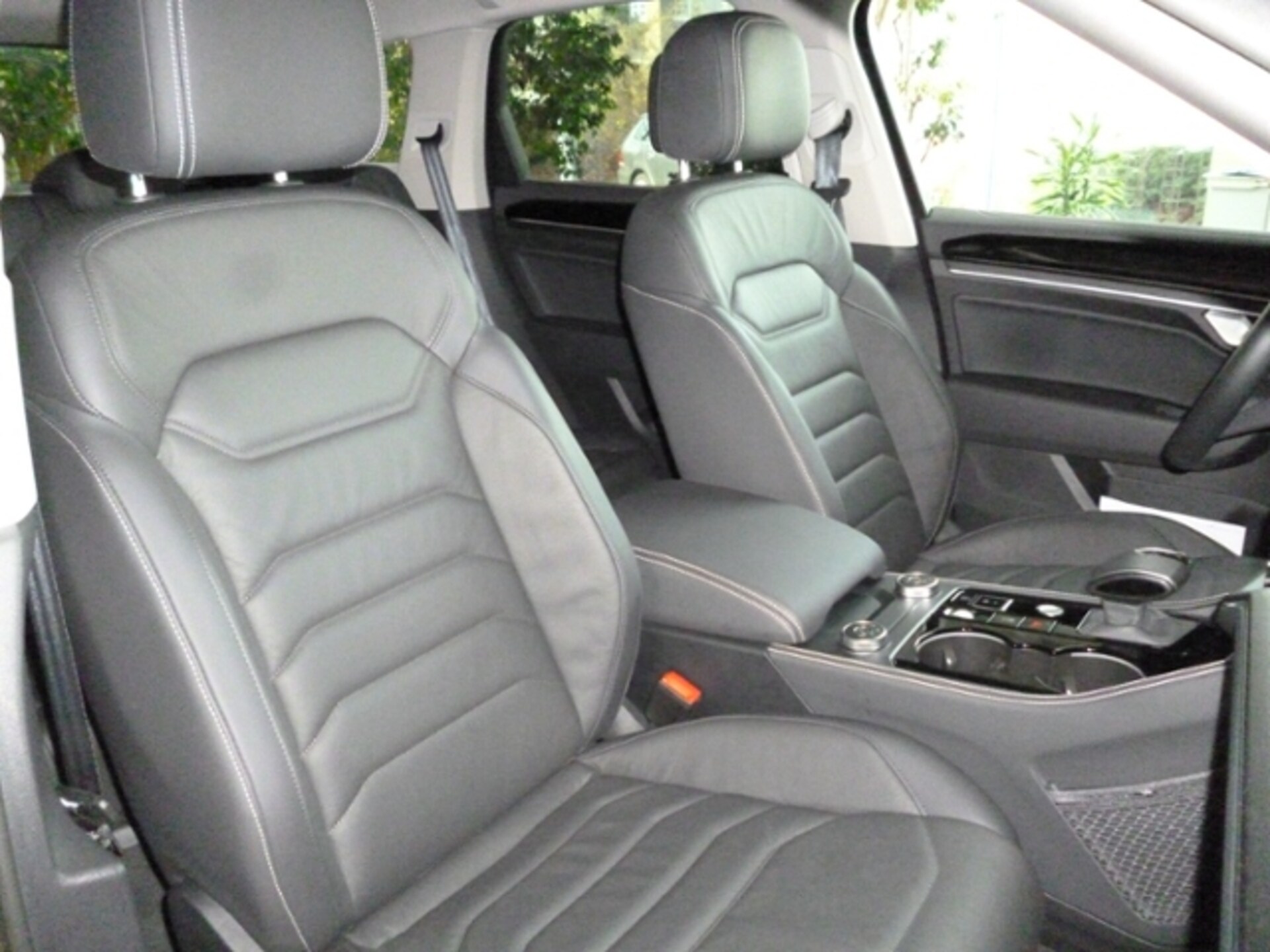 Volkswagen Touareg Basis-Modell